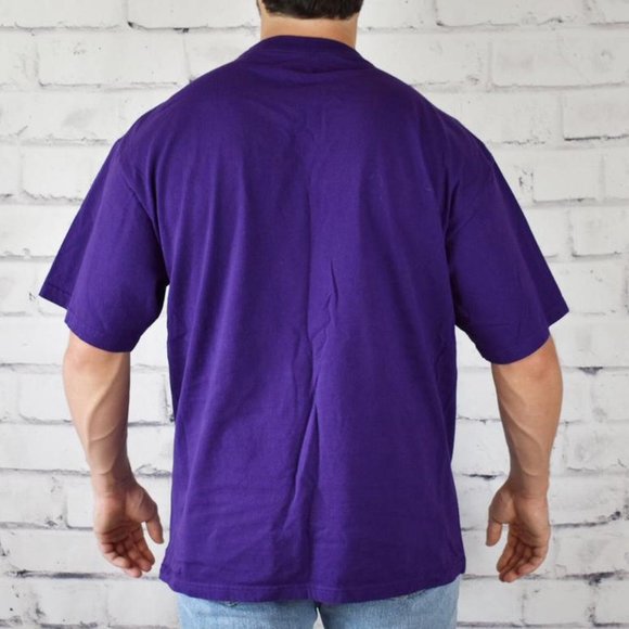 Like New Vintage NFL Team Apparel Baltimore Ravens Spellout Graphic T-Shirt - Picture 3 of 4